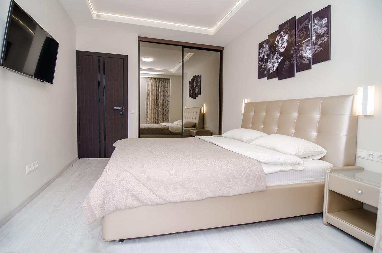 Amazing Apartment In The Center Of Kiev Exterior foto